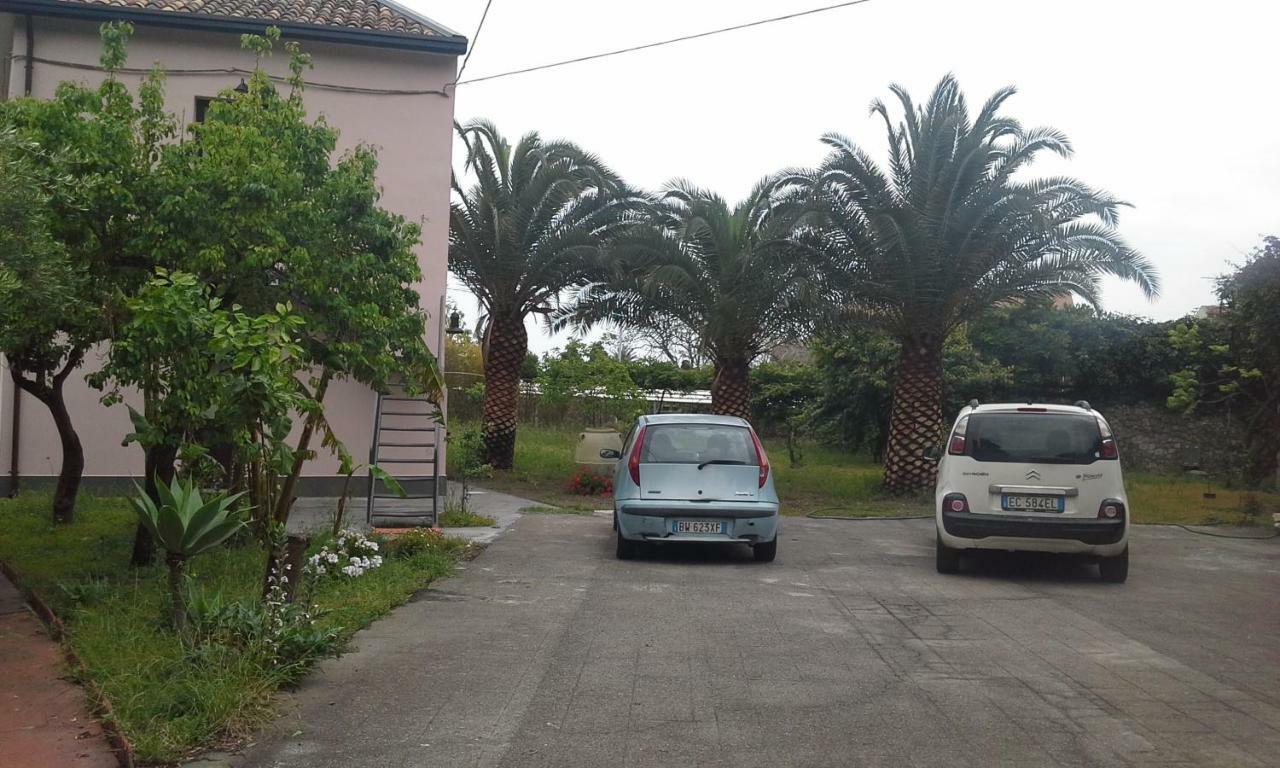 Bed & Breakfast La Cage Aux Folles 2*